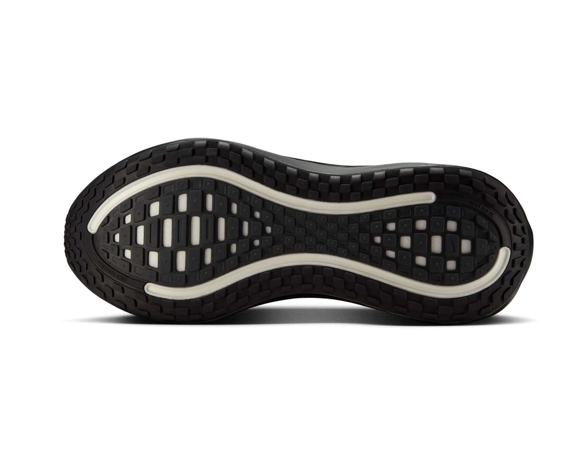 Nike Vomero Plus löparskor för herr